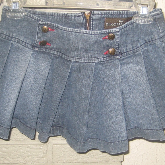 pleated jean skirt